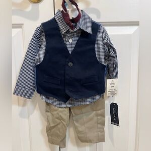 BNWT Nautica 4-piece formal set for babies